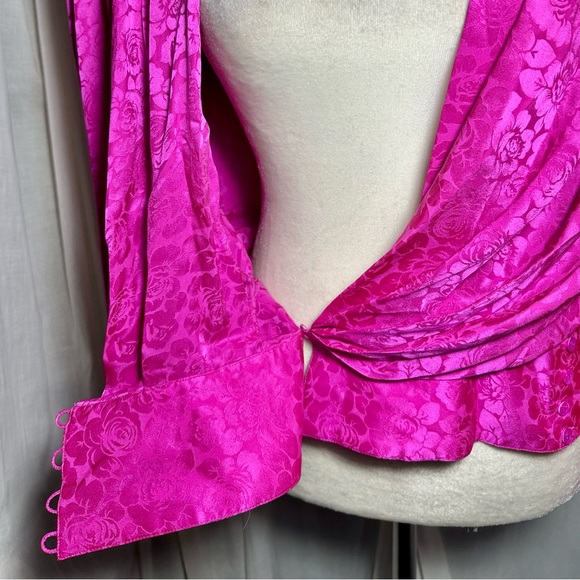 Vintage 80’s Argenti Silk Plunge Blouse - Picture 4 of 10